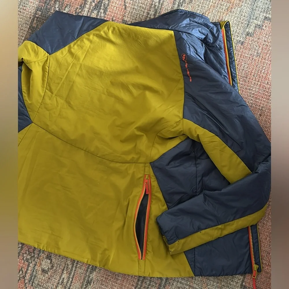 Big Agnes Ultralight Crystal Technical Jacket - Picture 2 of 9
